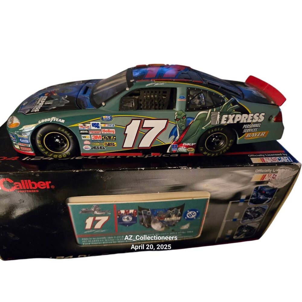 Team caliber preferred limited edition #17 Martian Manhunter 2004 Justice League